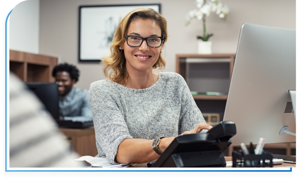 Empresária sorridente